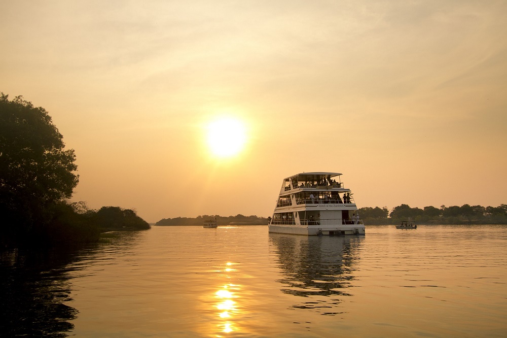 zambezi river cruise