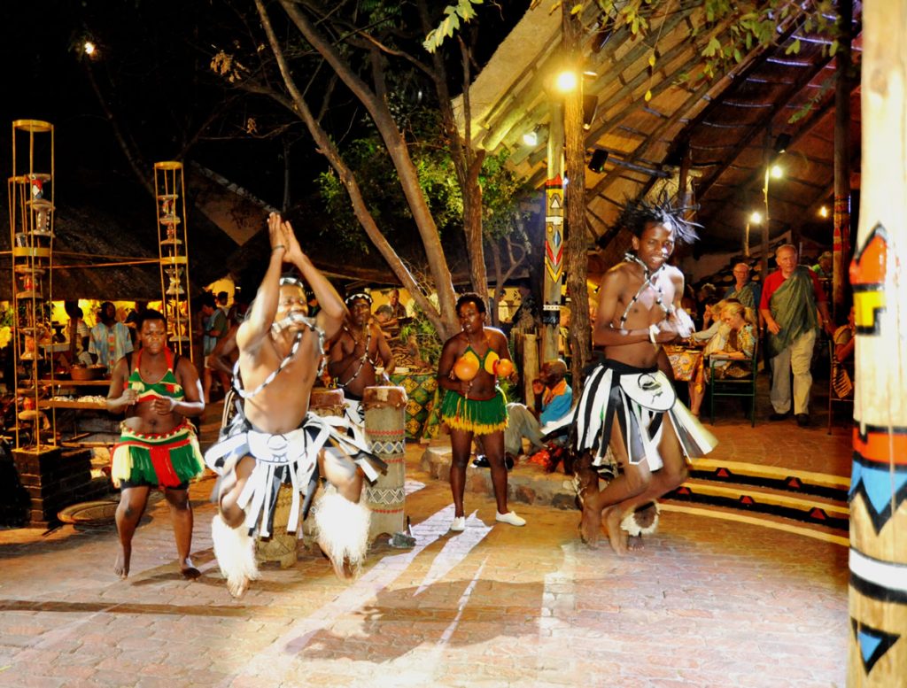 Boma Dinner & Drum Show